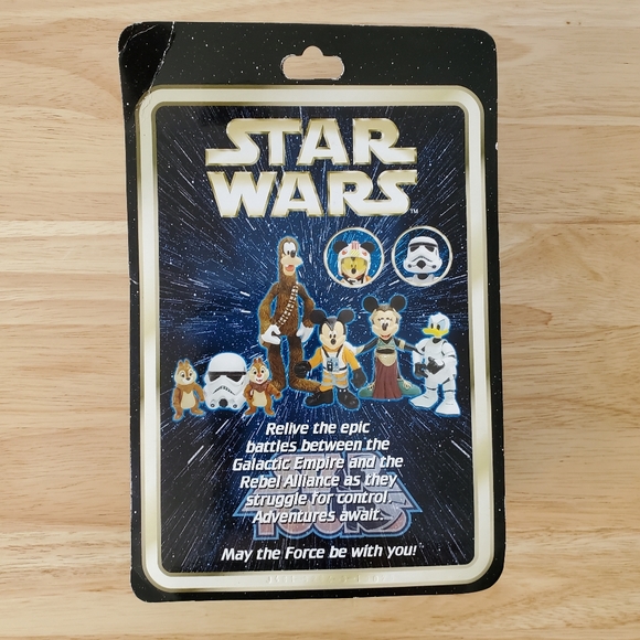 Star Wars Chip & Dale as Ewoks Series 3 Figures - Picture 2 of 3